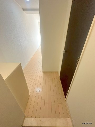 パウゼドーム前　仲介手数料無料の内装