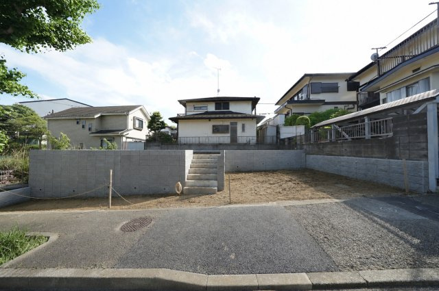 【建売感の少ない街並み】ゆとりある敷地と街並みが魅力の4LDK新築戸建て★仲介手数料無料★