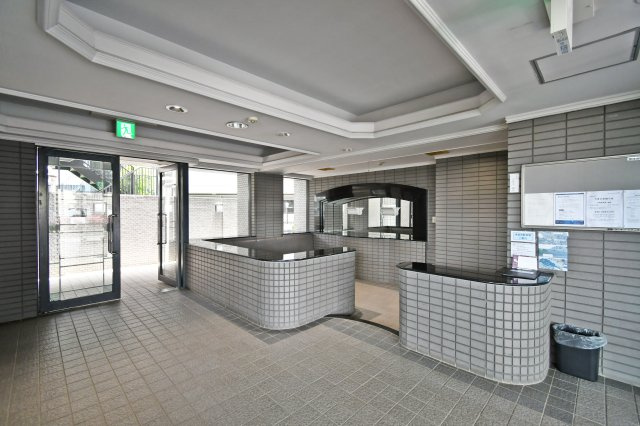 ワコーレ越谷のエントランス| ■NEXTplusは購入時はもちろん、購入後も無理のないご計画で検討いただけますようサポート致します。
気になる事、不安な事などございましたら、是非お気軽にご相談下さいませ。