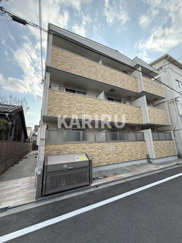 ピレーネ赤川 のエントランス