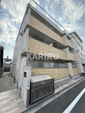 ピレーネ赤川 の外観