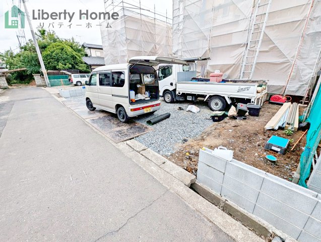 ひたちなか市津田　新築戸建　B号棟の前面道路含む現地写真