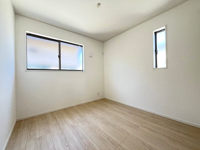 【子供部屋】 | 福岡市早良区小田部4丁目第5　1号棟（全1棟）【仲介手数料無料・0円】 | 現地写真。