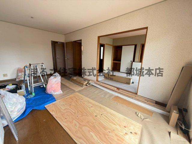 セジュールウエストの内装|リフォーム中