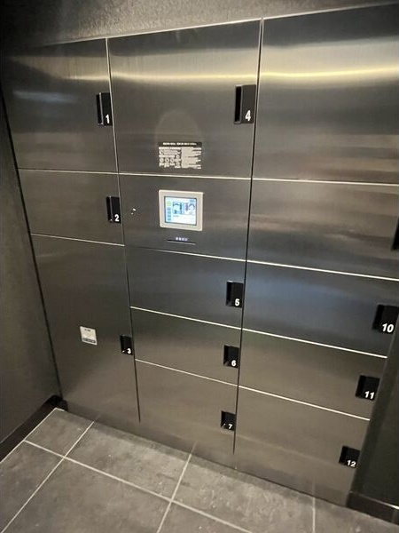 S-RESIDENCE高岳bresa(ブレサ)のエントランス
