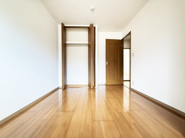 ミルキーハウス 南棟の内装