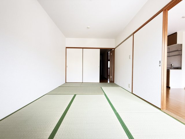 ミルキーハウス 南棟の和室