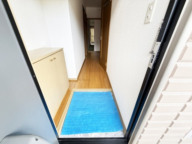 ミルキーハウス 南棟の玄関