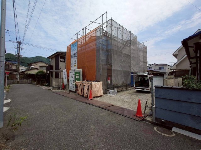 【前面道路含む現地写真】の画像