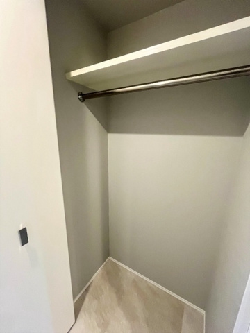 新品家具付きマンション西新橋1(KaGood東京)の収納