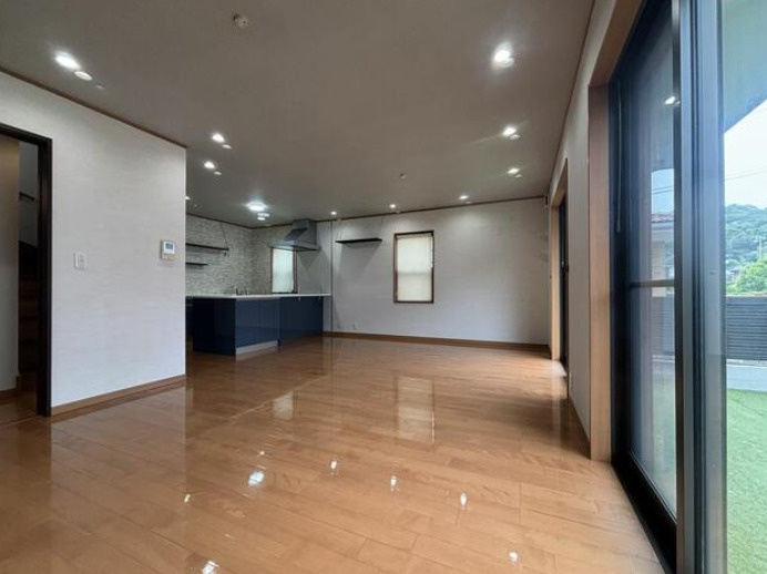 愛甲郡愛川町田代　中古戸建の居間・リビング