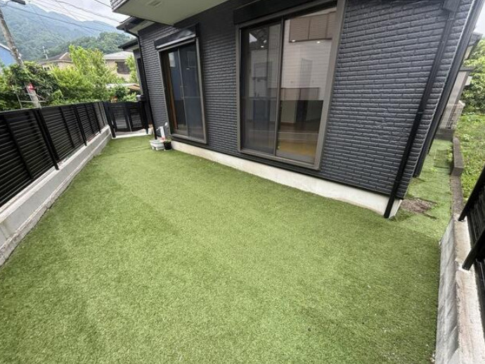 愛甲郡愛川町田代　中古戸建の庭