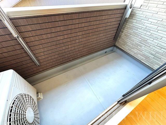 メゾン コリーヌのバルコニー