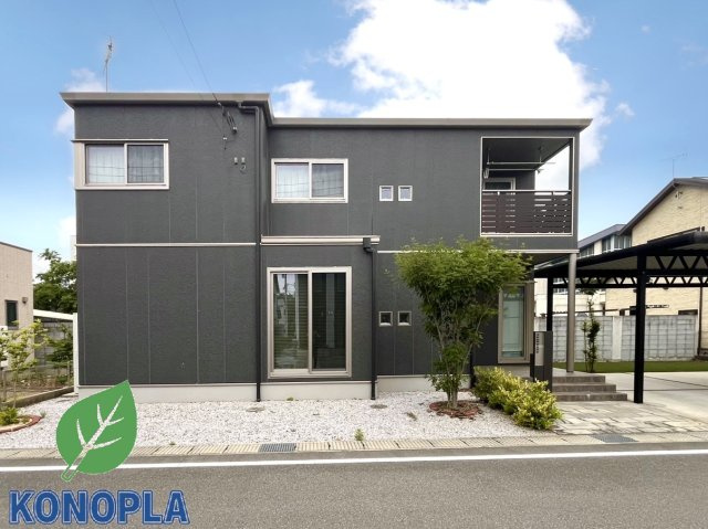 【中古戸建】前橋市荒牧町2丁目の外観|■外観｜特徴のある個性的な住まいと美しい街並み、そして住みやすい環境を、ぜひ現地でご覧になりませんか。お気軽にお問合せください(^^)  