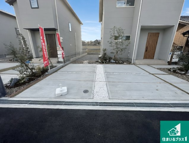 ●奈良市西ノ京町　第1期　新築一戸建ての駐車場|駐車スペース！散水栓があるので、こまめに愛車を洗えます！