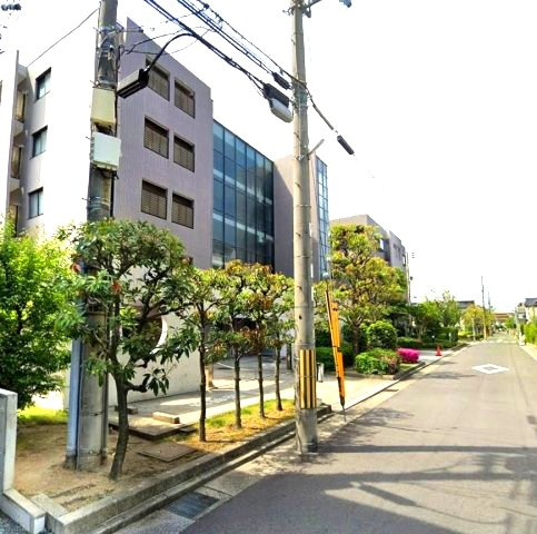 ジークレフ芦屋の外観|角住戸ならではの三面採光！陽のあたる時間が長く、冬でも暖かいです