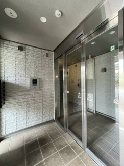 【ロビー】 | ※別部屋参考写真