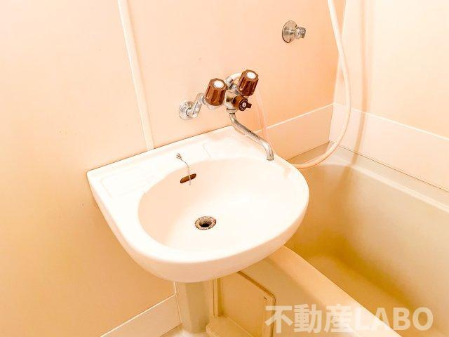 プレアール桑津の洗面所