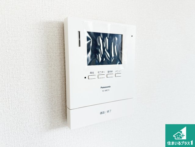 ●5(土)6(日)現地説明会！　奈良市西ノ京町　全3邸の防犯設備|カラーモニターインターホン！声だけでなく来訪者の姿や顔がモニターで確認できるので、小さなお子様がいらっしゃるご家庭でも安心できます！