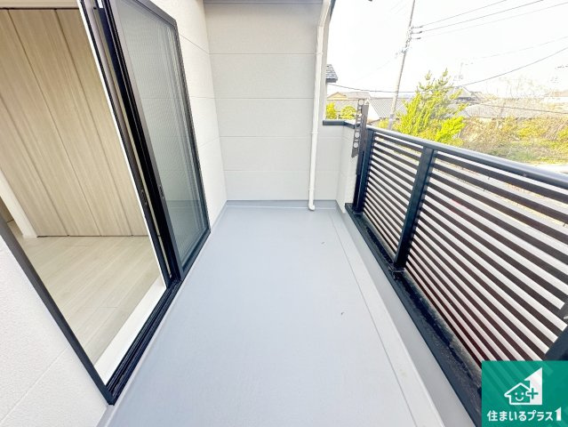 ●29(土)30(日)現地説明会！　奈良市西ノ京町　全3邸のバルコニー|日当たりのよいバルコニー！お部屋が開放的に！