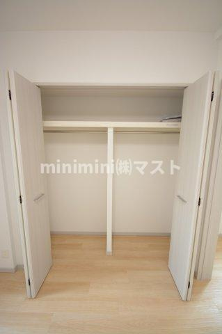 藤の邸　江戸堀の収納
