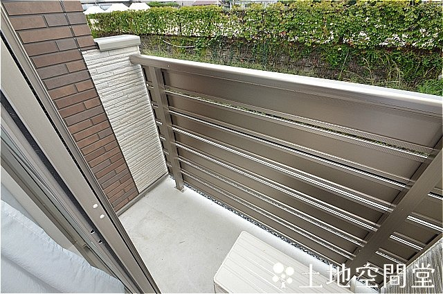 遠賀郡遠賀町大字広渡のアパートのバルコニー|同タイプ