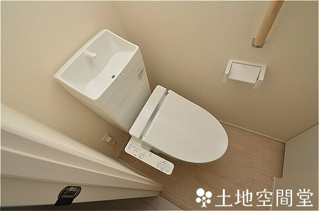 遠賀郡遠賀町大字広渡のアパートのトイレ|同タイプ