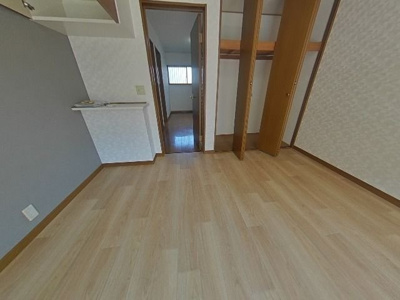【居間・リビング】 | ベルフルール | こちらの居間で趣味の時間をお楽しみください