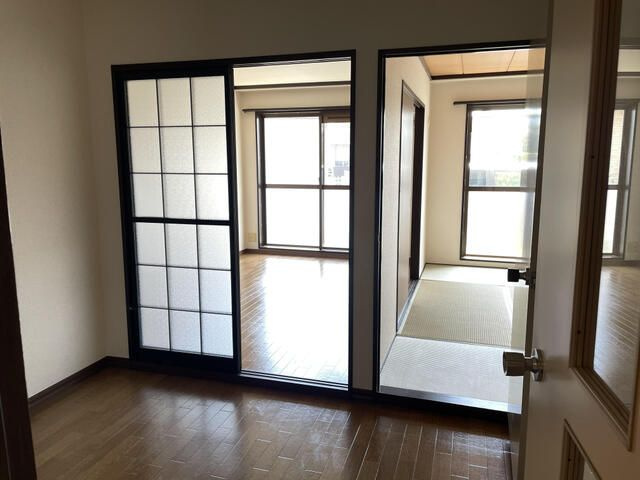 相模原市中央区共和４丁目の賃貸マンションの居間・リビング