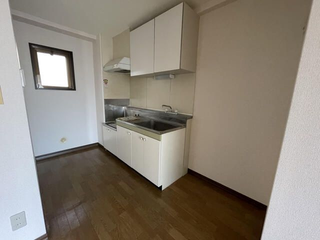 相模原市中央区共和４丁目の賃貸マンションのキッチン