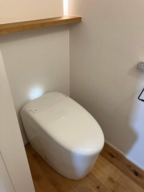 浅草橋戸建のトイレ