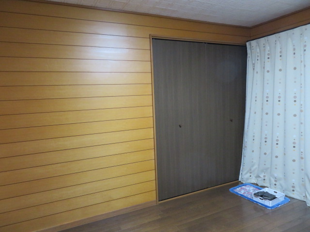 高崎市吉井町吉井　中古950の洋室