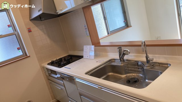 越谷市弥栄町3丁目　中古一戸建てのキッチン