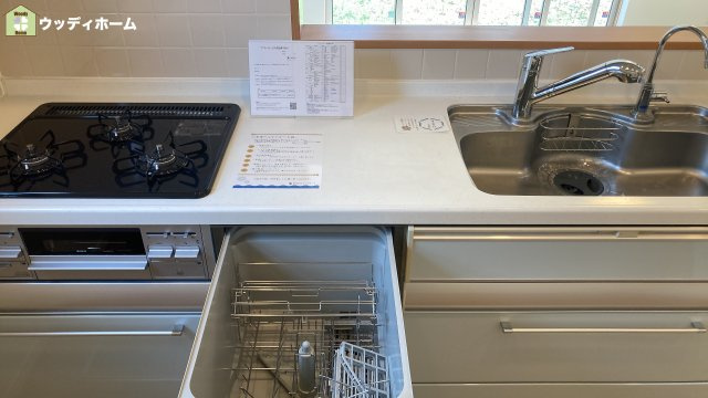 越谷市弥栄町3丁目　中古一戸建てのキッチン