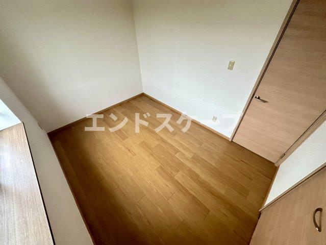 ロイヤルパークＡの洋室|高崎、前橋のお部屋探しはエンドスケープまで！お客様の理想お聞かせ下さい♪