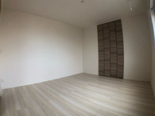 D-room　塚口本町の洋室