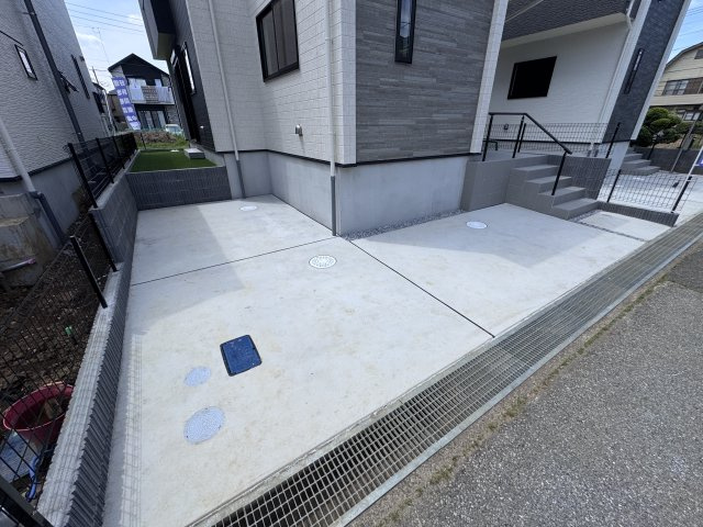 西馬橋4丁目新築戸建【旭町小学校:6分】の駐車場|B号棟駐車スペース