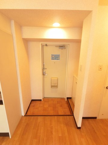 【玄関】