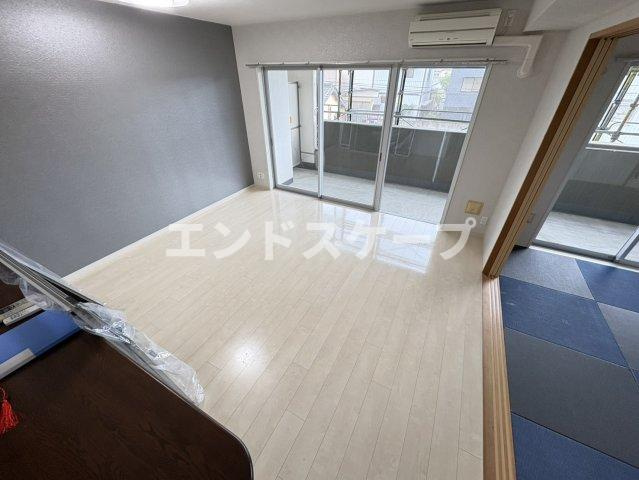 モナーク伊勢崎の居間・リビング|高崎、前橋のお部屋探しはエンドスケープまで！お客様の理想お聞かせ下さい♪