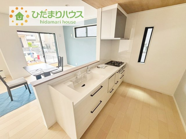 【キッチン】 | 牛久市神谷5丁目　新築戸建 | 料理をしながらでも、ご家族との会話を楽しめる対面式キッチン♪