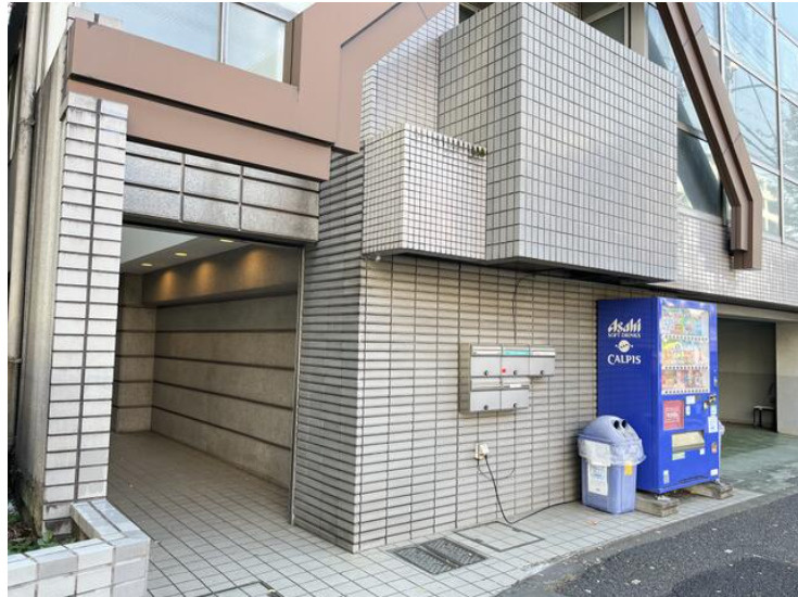 練馬区豊玉上２丁目の事務所のエントランス