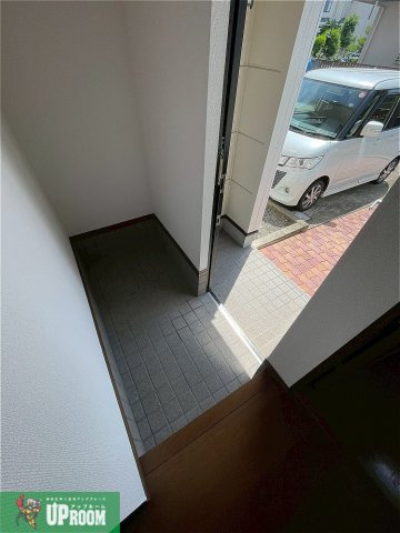 エランドールBの玄関