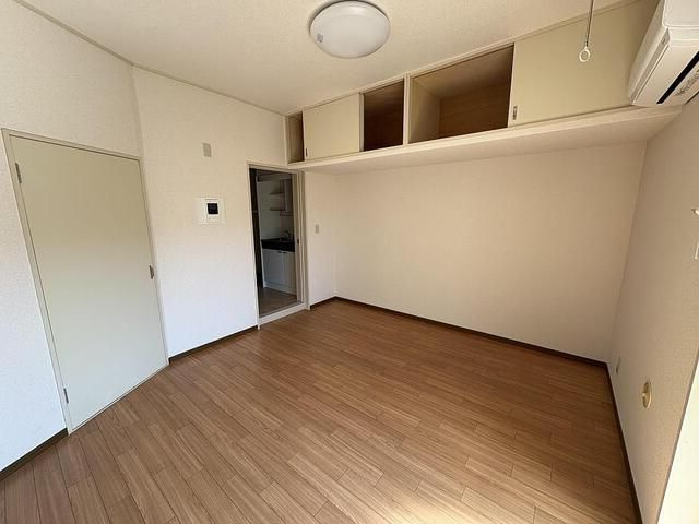 ＦＬＡＴＳ７０の内装