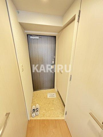 レオンコンフォート京橋の玄関