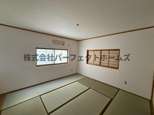 須山町戸建　賃貸の和室|フローリングだけでなく、和室もあります