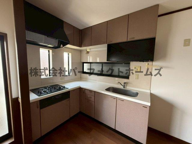 須山町戸建　賃貸のキッチン|きれいなキッチンです