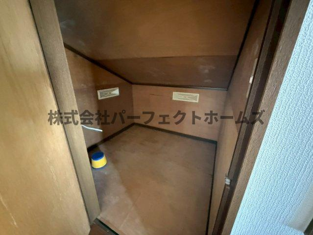 須山町戸建　賃貸の収納|専用の収納スペースです