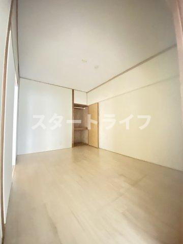 大阪市東淀川区東中島２丁目の賃貸マンションの収納