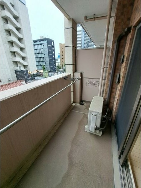 プレサンス名古屋駅前グランヴィルのバルコニー