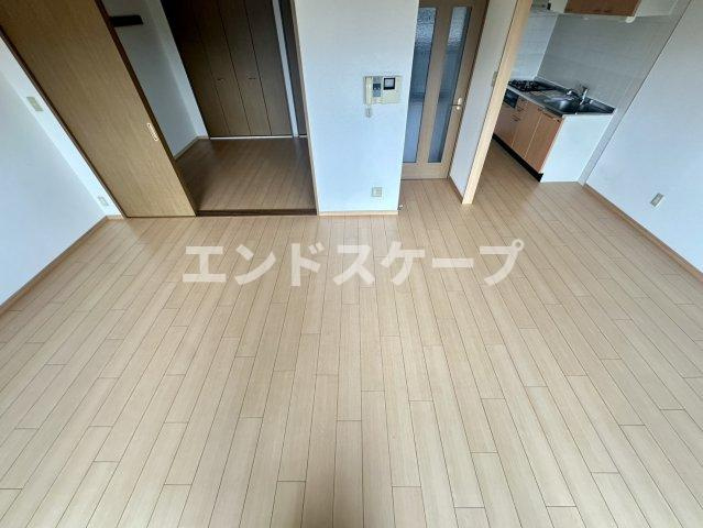 ピーノヴィアーレ前橋の居間・リビング|高崎、前橋のお部屋探しはエンドスケープまで！お客様の理想お聞かせ下さい♪